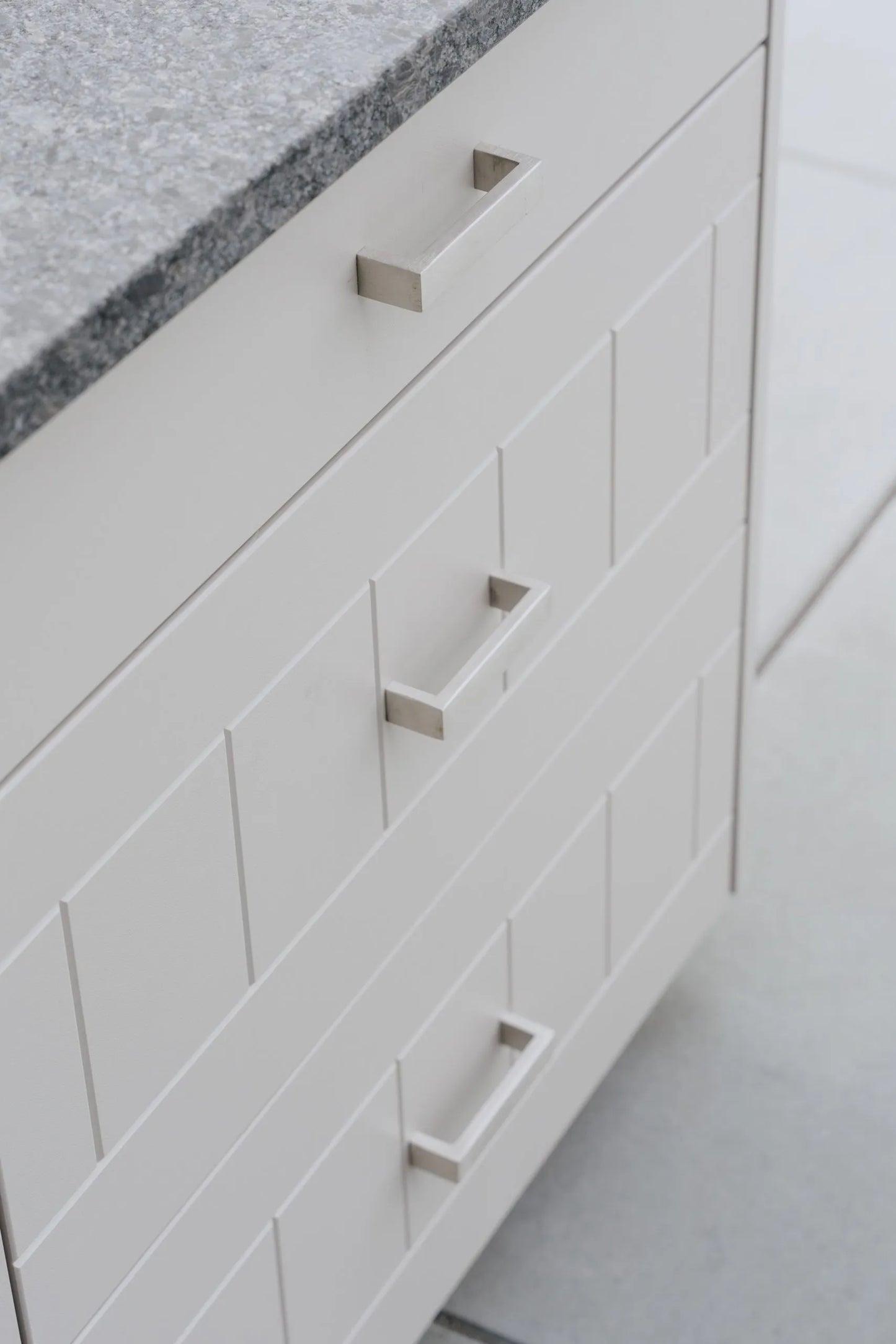OPEN AIR OUTDOOR KITCHENS - STRAIGHT RUN (2 PREP AREAS WITH DRAWERS)