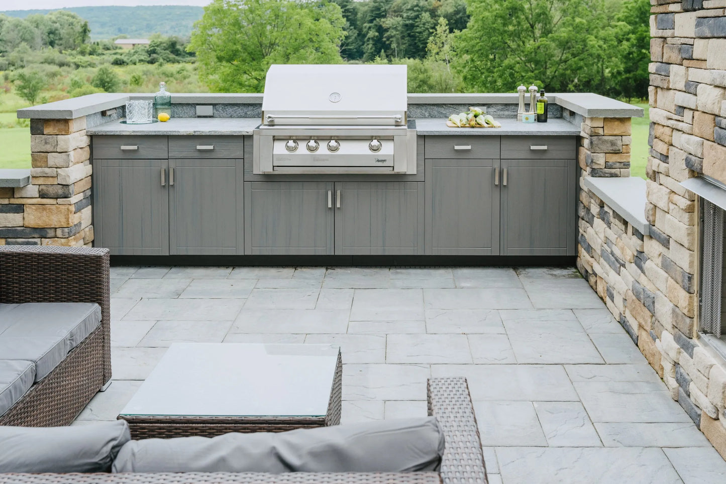 OPEN AIR OUTDOOR KITCHENS - STRAIGHT RUN (2 PREP AREAS WITH DRAWERS)