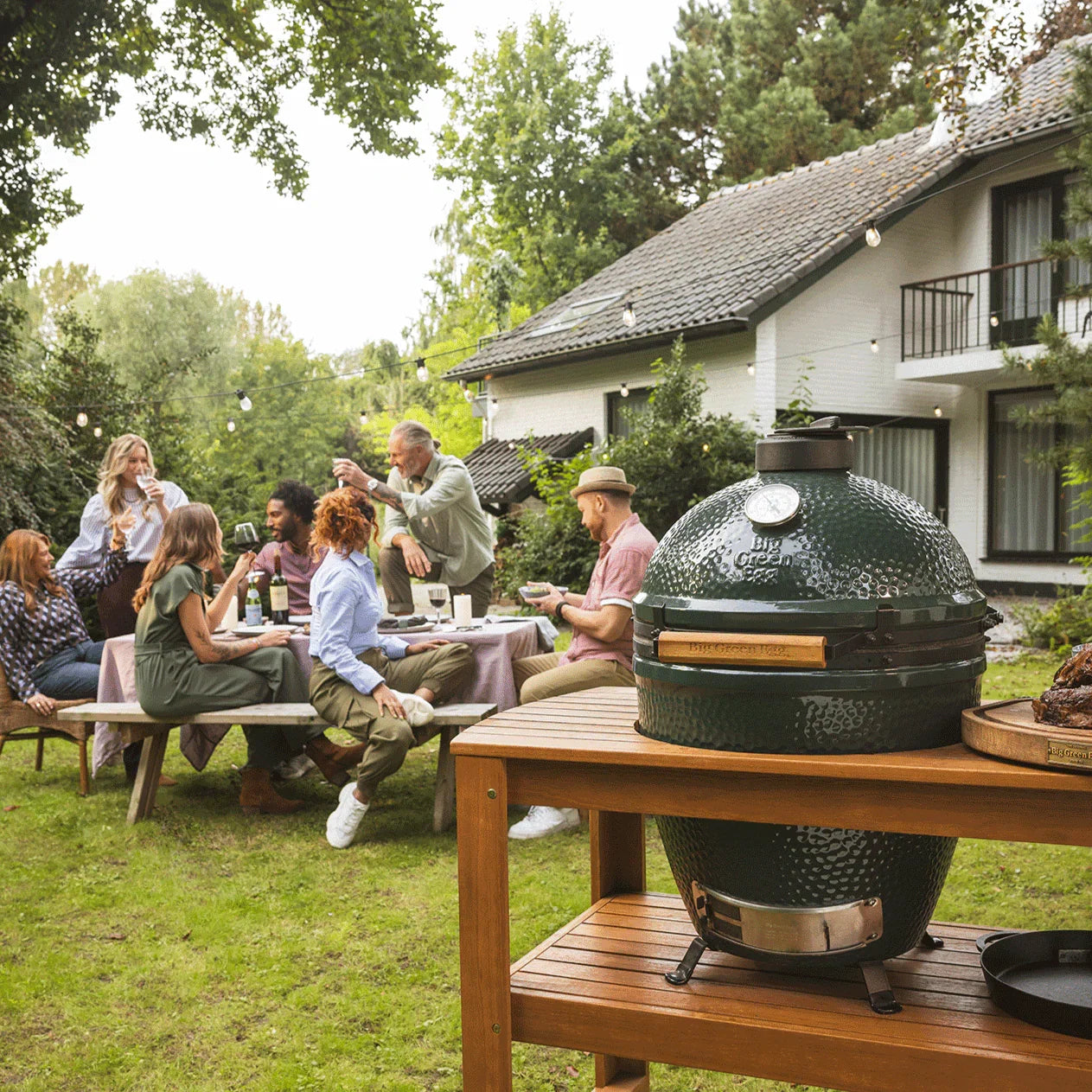 Large Big Green Egg in Acacia Table Package