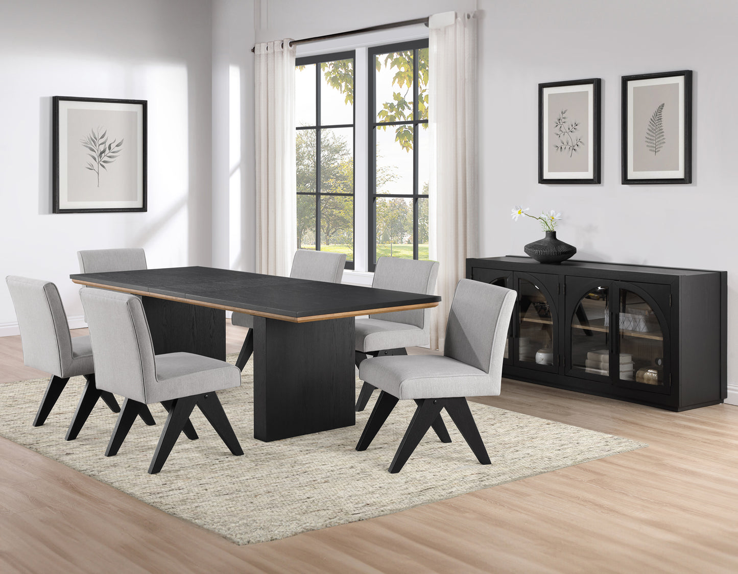 Magnolia 5-Piece 80-96″ Dining Set with Side Chair