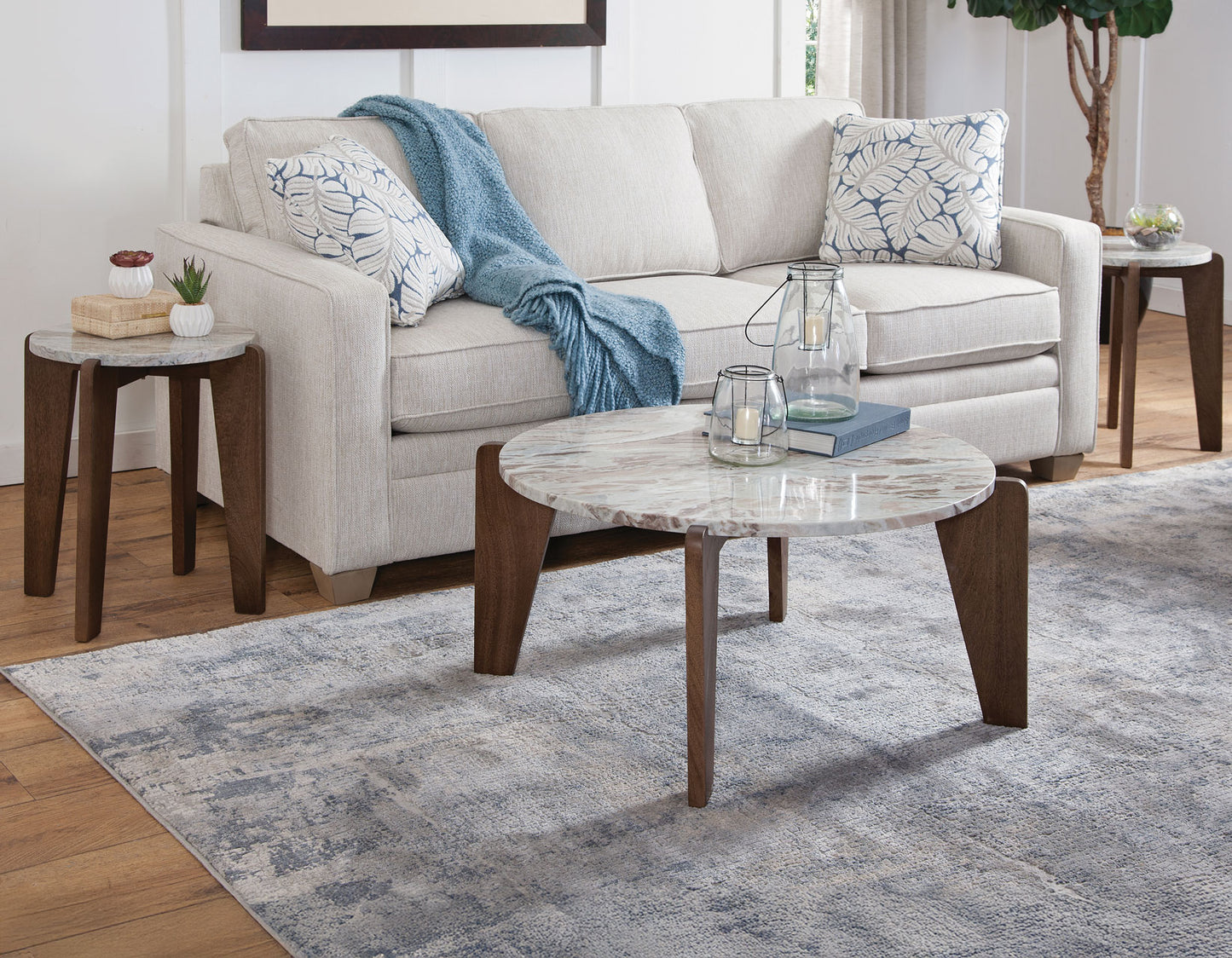 Shavon 32″ Round Solid Toronto Brown Marble Coffee Table