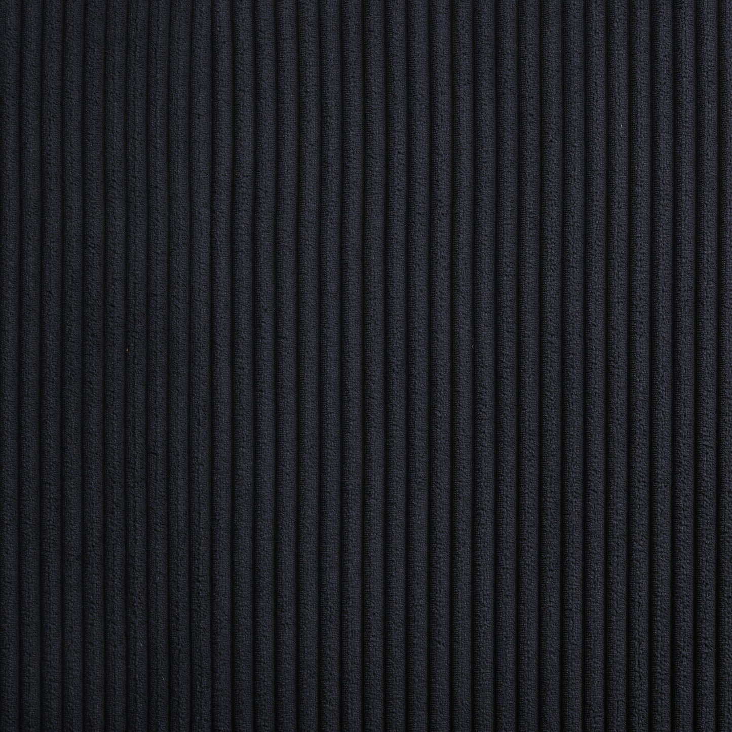 Tisdall Queen Flame Visualizer Wingback TV Bed Black