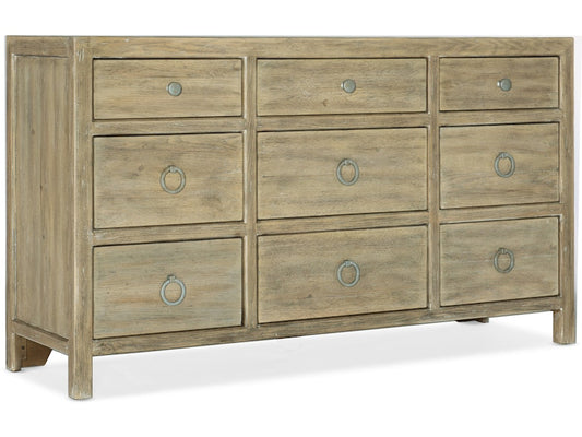 Hooker Furniture Bedroom Surfrider Nine-Drawer Dresser