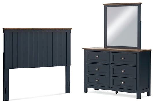 Landocken Full Panel Headboard with Mirrored Dresser