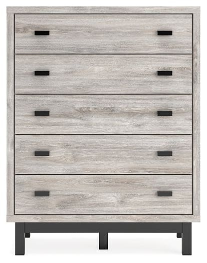 Vessalli King Panel Bed with Mirrored Dresser and Chest