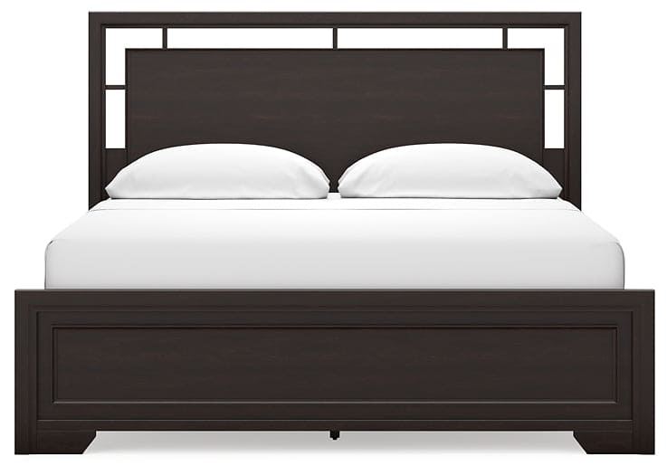 Covetown California King Panel Bed with Mirrored Dresser