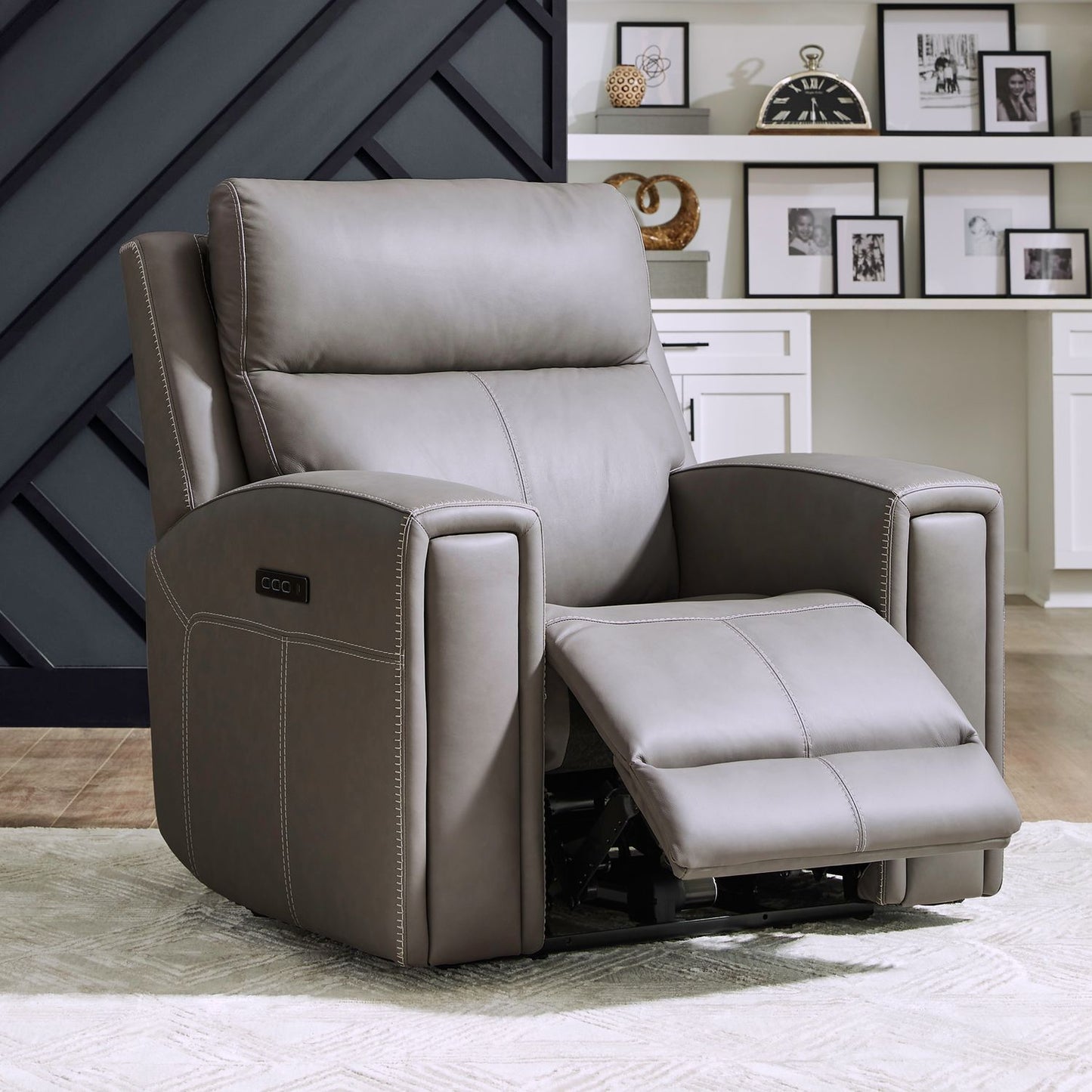 ZW Recliner P3