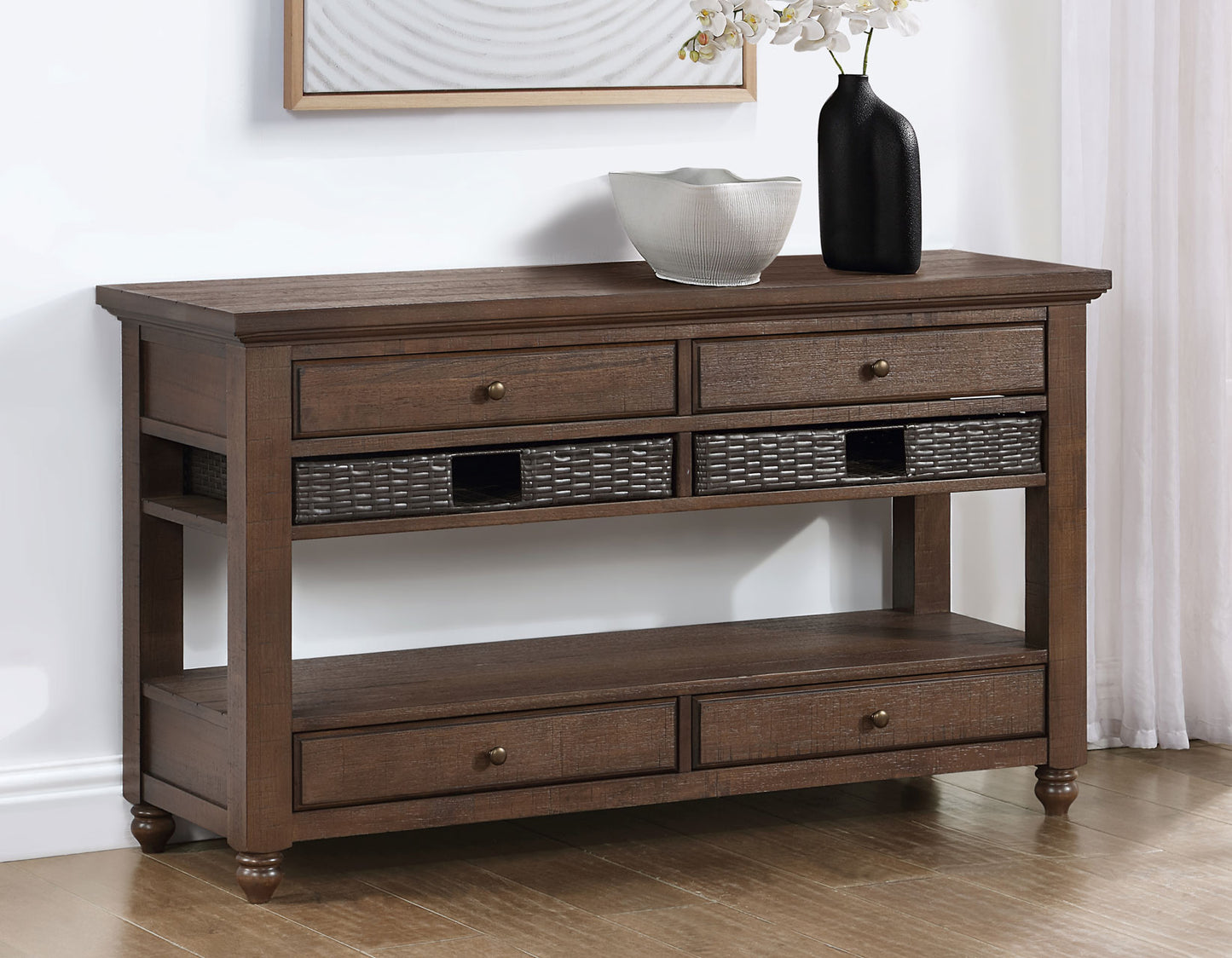 Oliver

Cocktail Table, Castered
End Table
Chairside End Table
Sofa Table
