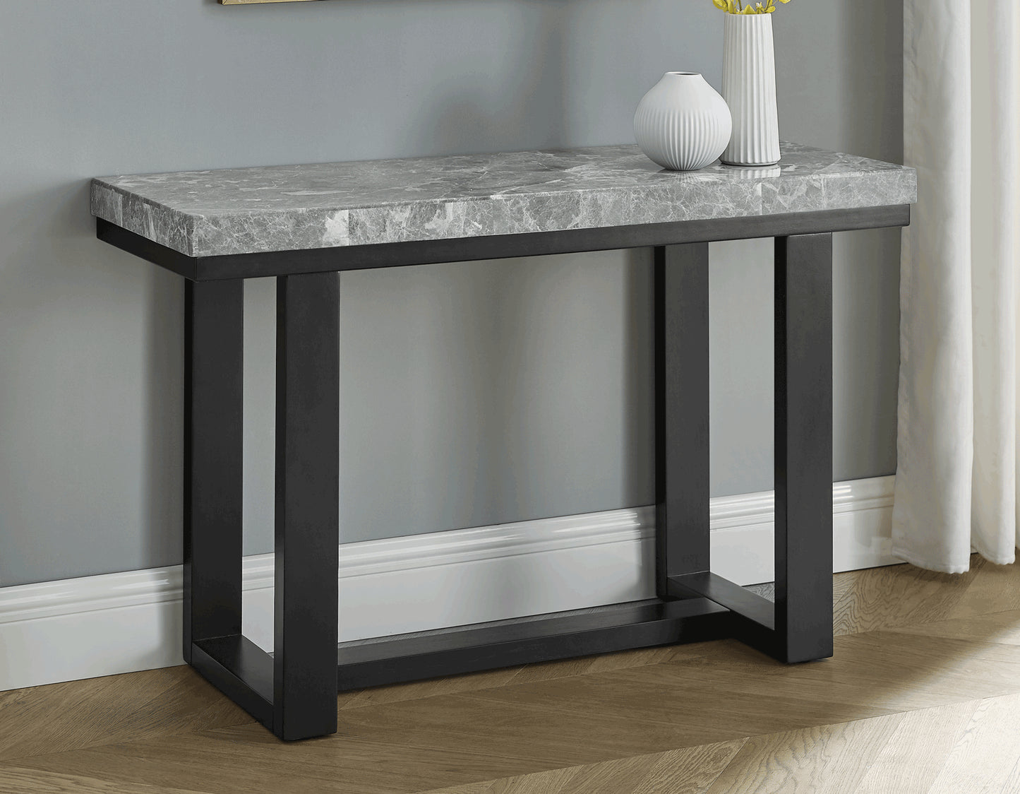 Artemis Gray Marble

Cocktail Table
End Table
Sofa Table