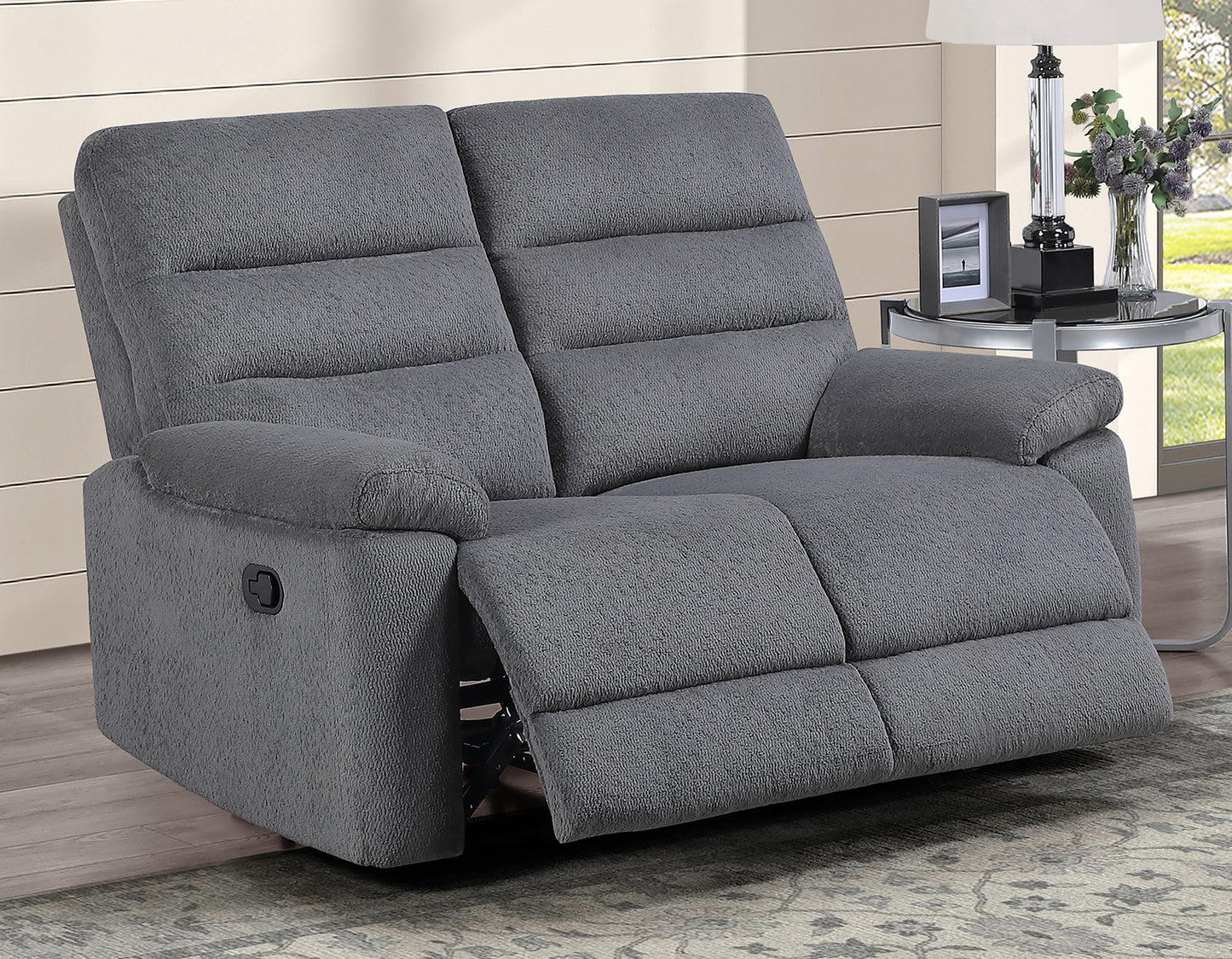 Cozy Loveseat, Manual Reclining, Gray