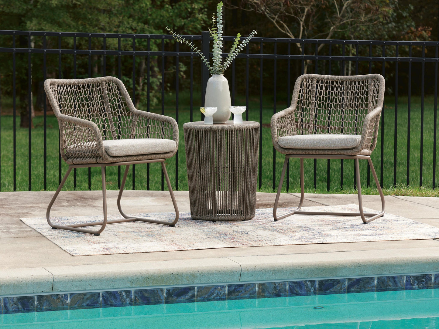 Ashley Express - Majors Beach Chairs w/CUSH/Table Set (3/CN)
