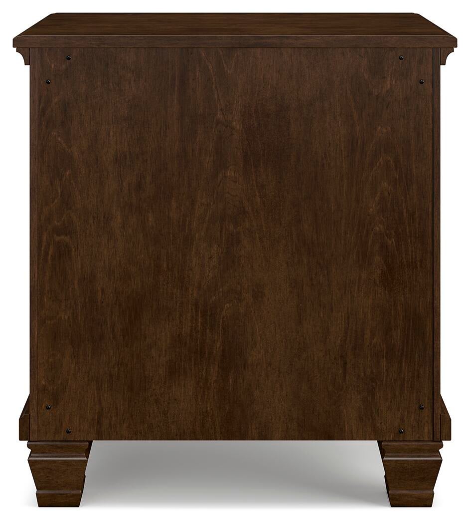 Danabrin Full Panel Bed with Mirrored Dresser and Nightstand