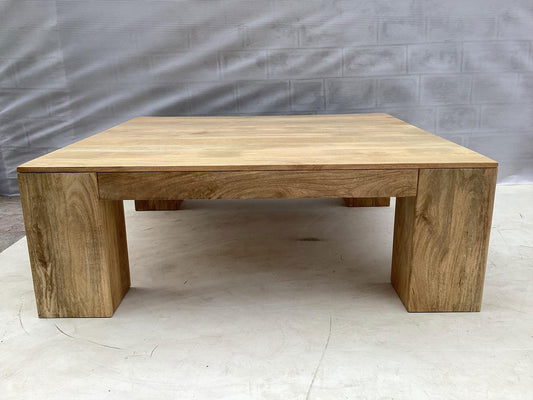 HP0426 Coffee Table Natural