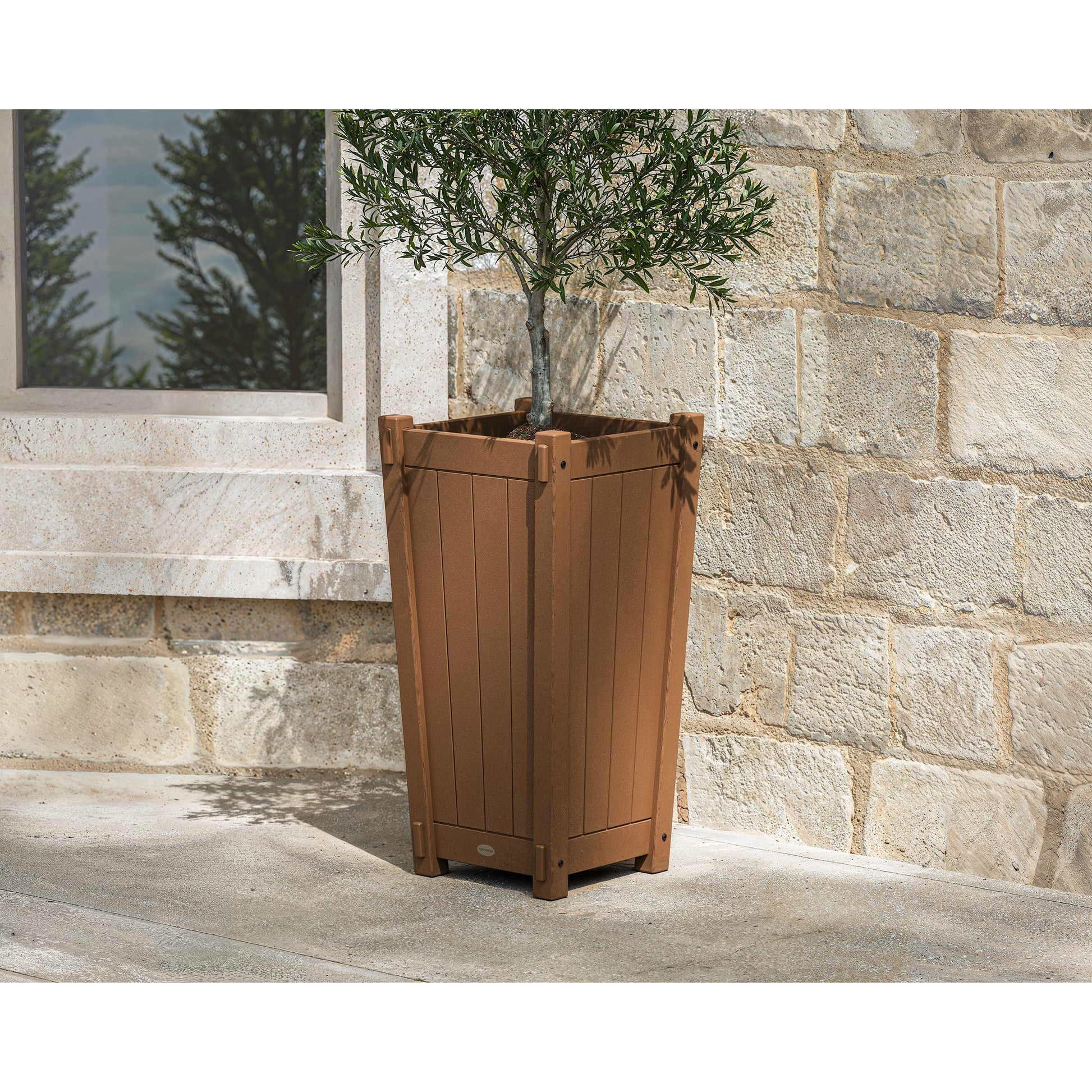 POLYWOOD Vineyard Tapered Square Planter Box