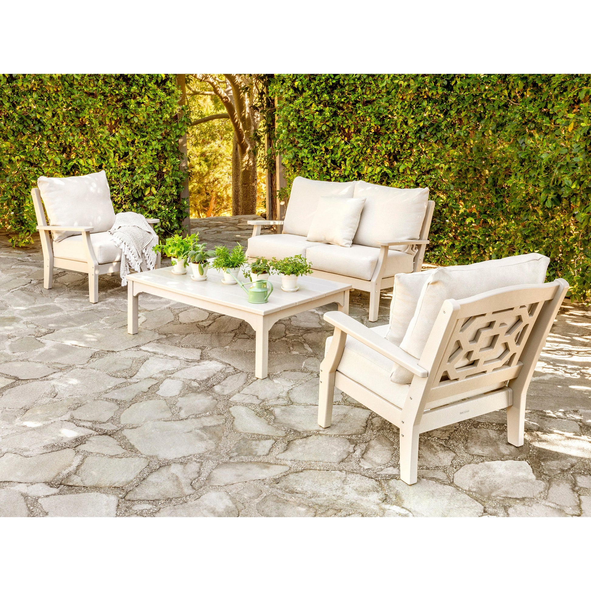 POLYWOOD Chinoiserie Coffee Table