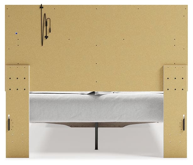 Altyra  Upholstered Storage Bed
