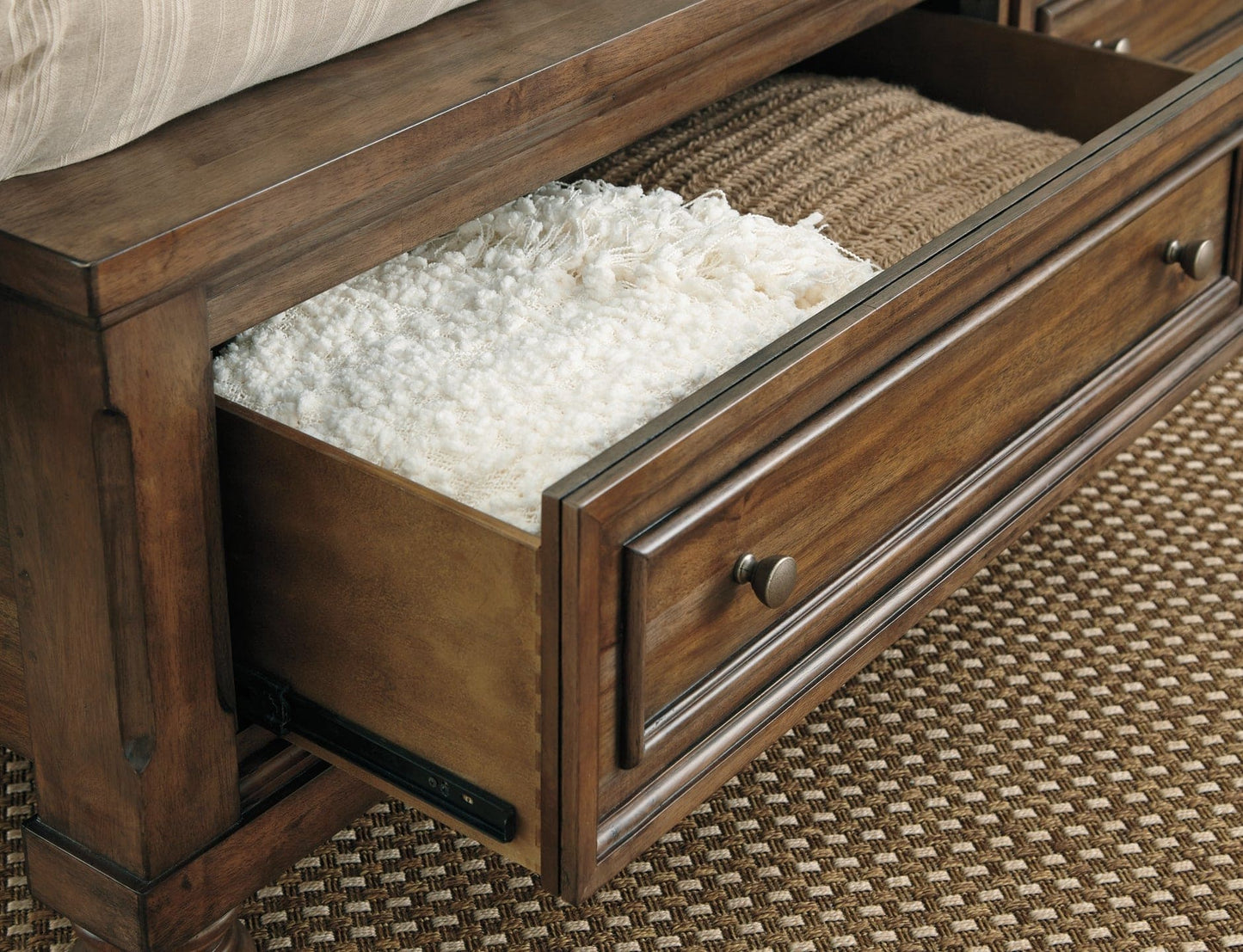 Flynnter  Panel Bed With Mirrored Dresser, Chest And Nightstand
