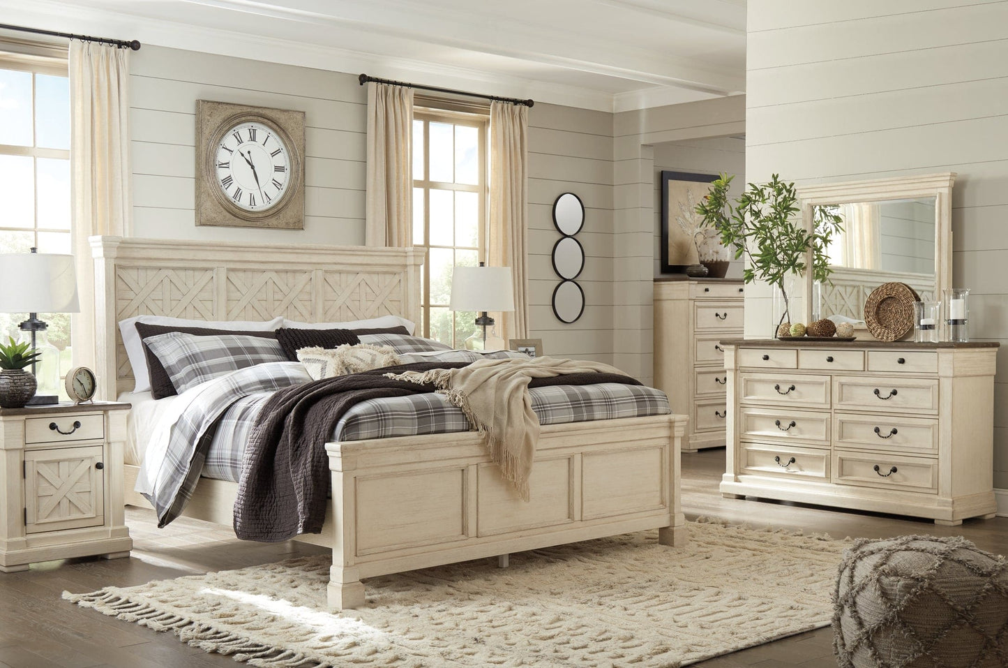 Bolanburg King Panel Bed with Mirrored Dresser and 2 Nightstands