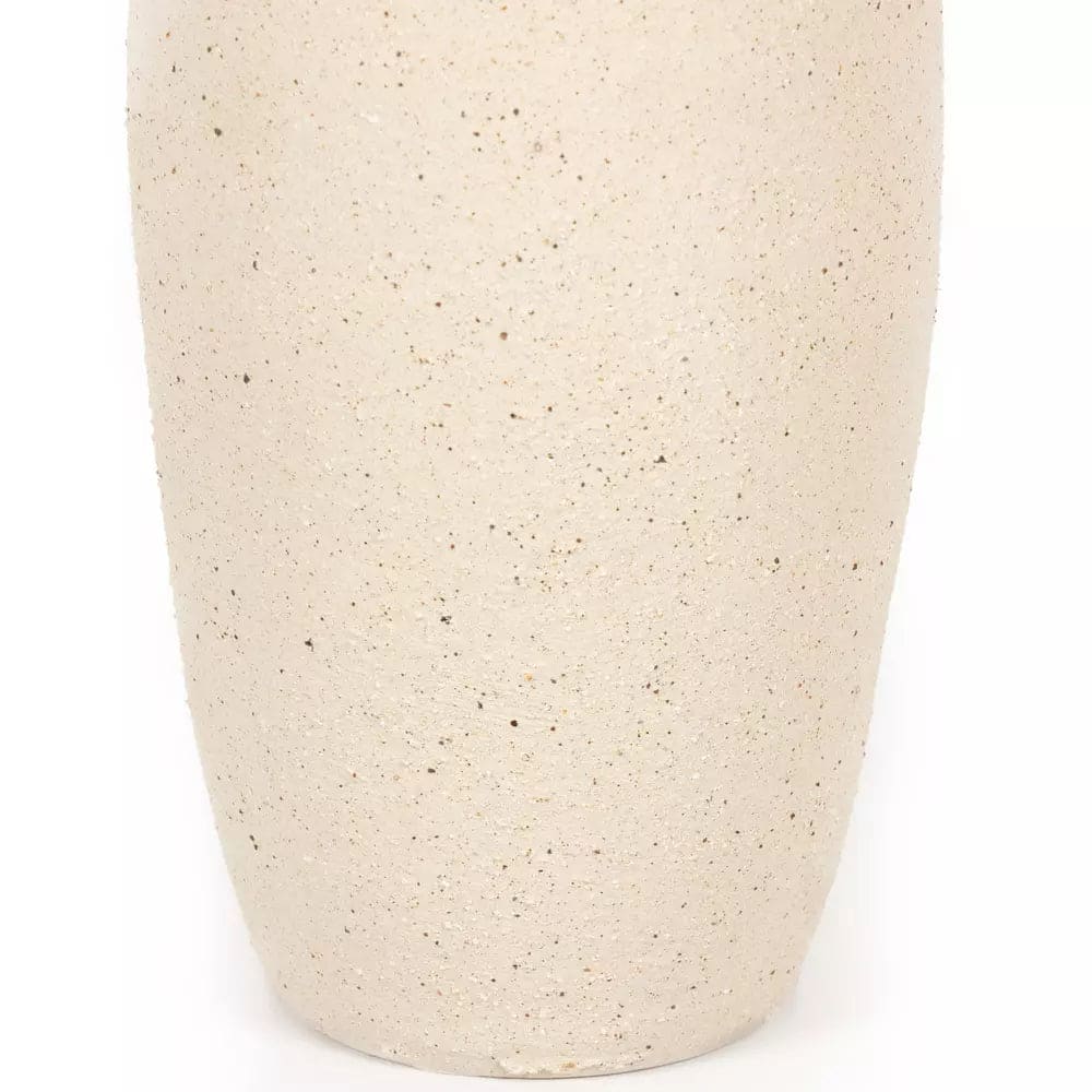 Izan Tall Vase